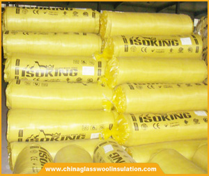 Стекловата ISOKING TM в рулоне в желтой упаковке